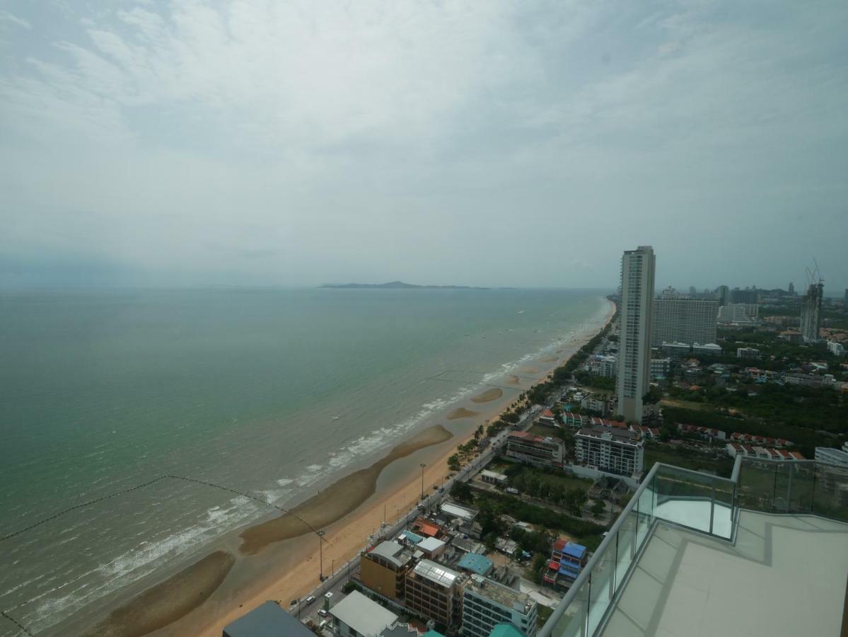 Aeras - The Ultimate Beachfront Experience Jomtien Beach Exteriör bild